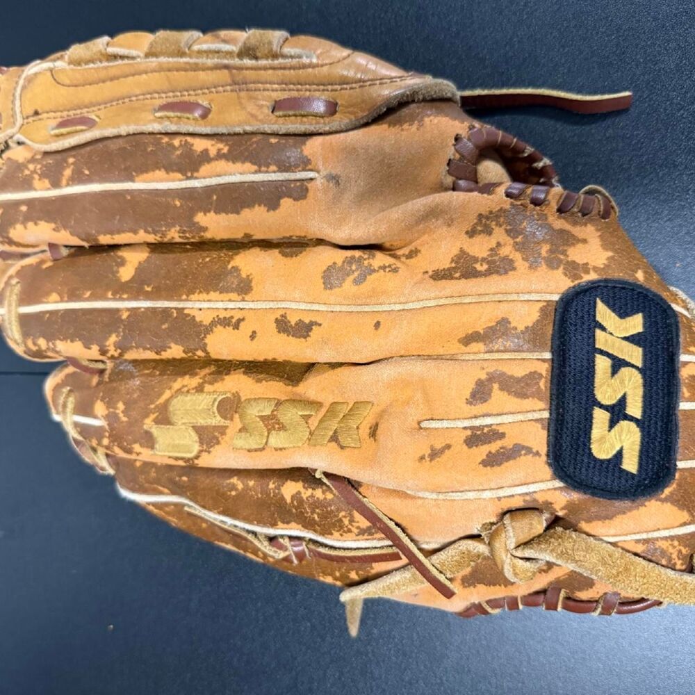 Vintage SSK 12.5" leather baseball glove